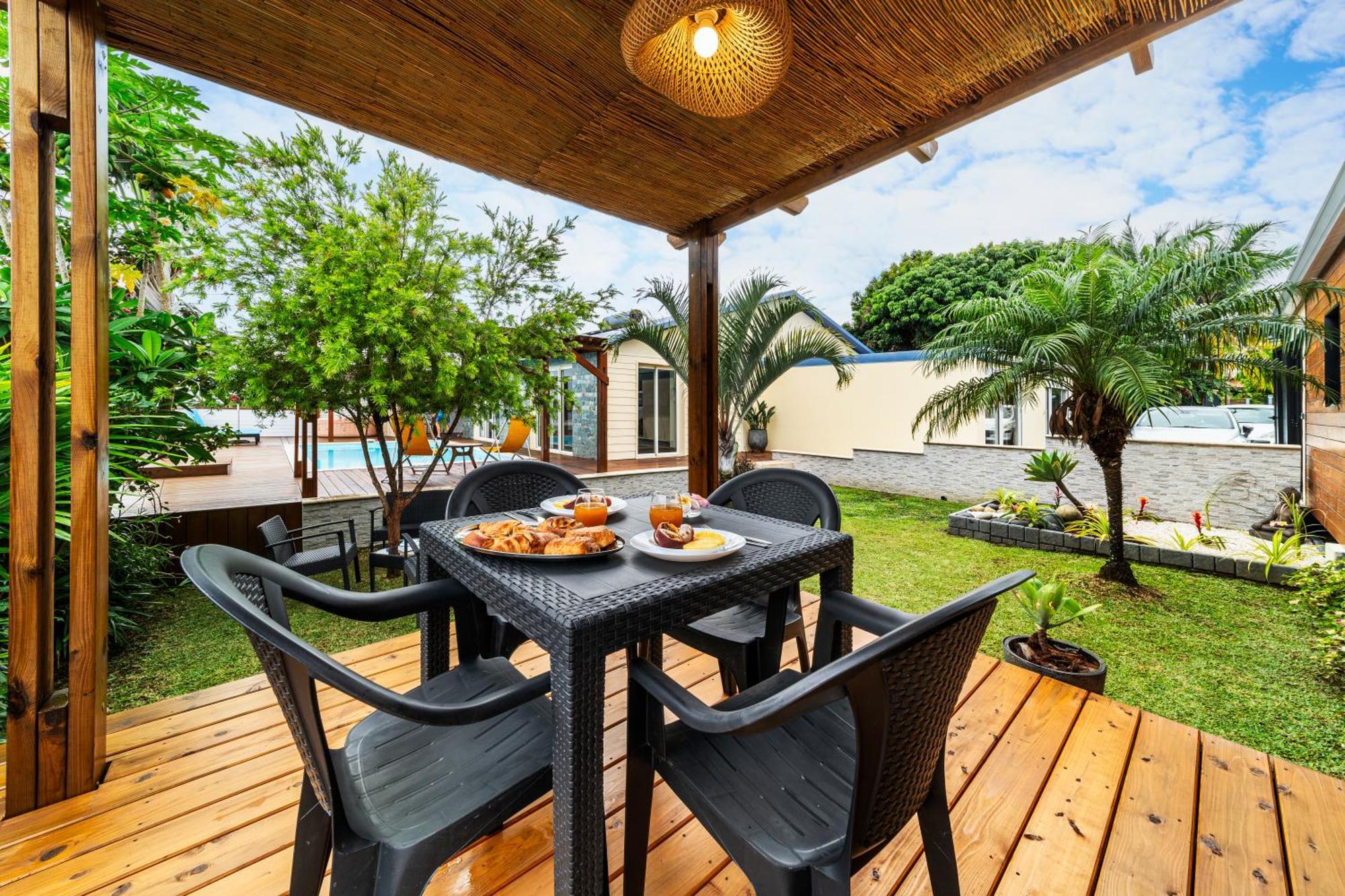 Bungalow L'Escale De Takamaka Saint-Benoît Exteriér fotografie